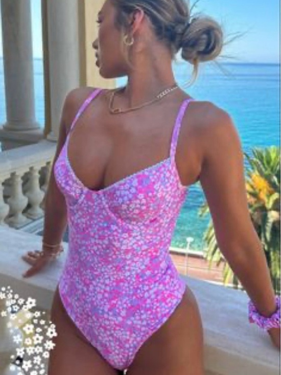 Kulani Kinis Other - Kulani Kinis Pink Ditsy Floral One-Piece Swimsuit S NWT